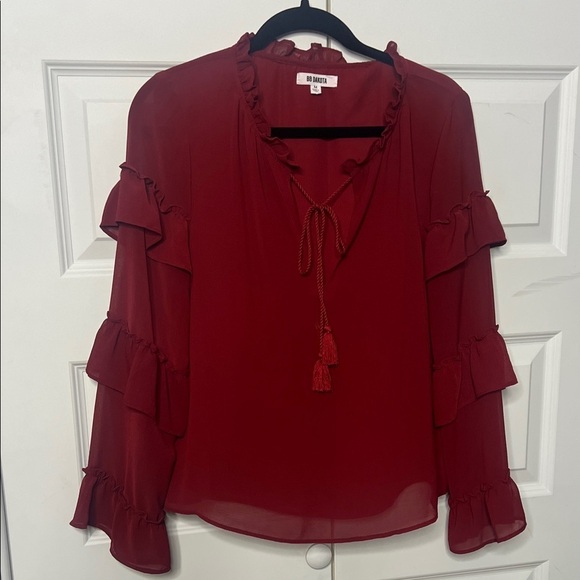 BB Dakota Tops - BB Dakota Burgundy Ruffle Blouse M